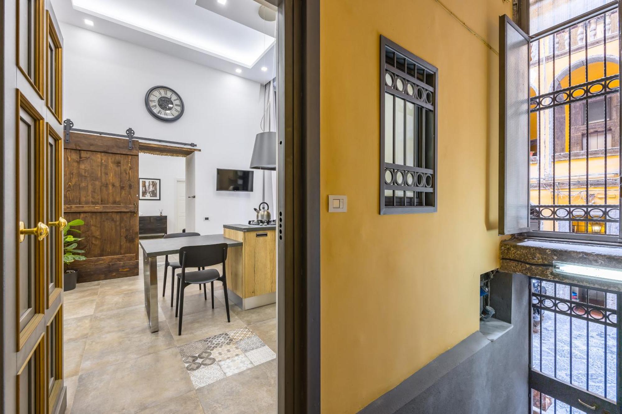 נאפולי Palazzo Mormando - Industrial Apartment מראה חיצוני תמונה